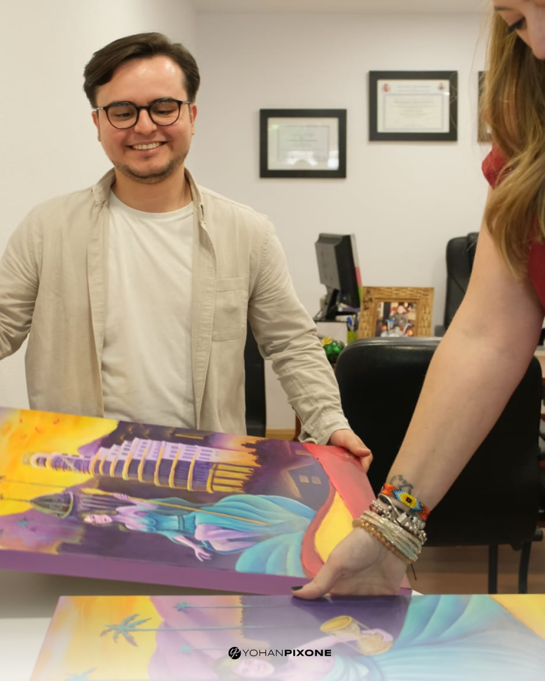 Obra por encargo: Tríptico colorido y simbólico para despacho en Madrid | Arte personalizado - Imagen 4