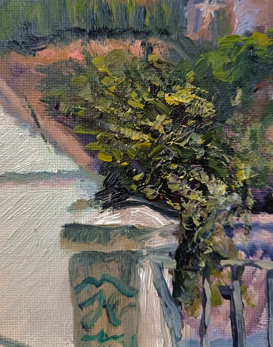 Desde Carvajales, pintura al óleo de Yohan Pixone con la Alhambra vista entre vegetación y tejados desde la Placeta de Carvajales.